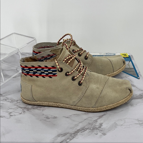 Toms Shoes - TOMS Sand Alarco Desert Chukka Botas Aztec Lace Up Booties Beige Boho Sz 7